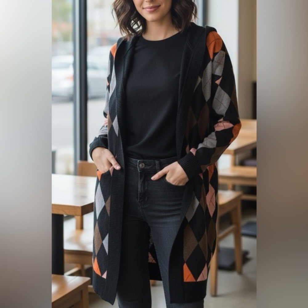 3/25$ (Mix)IZURIA Orange and Black Geometric Pattern Cardigan, Size S